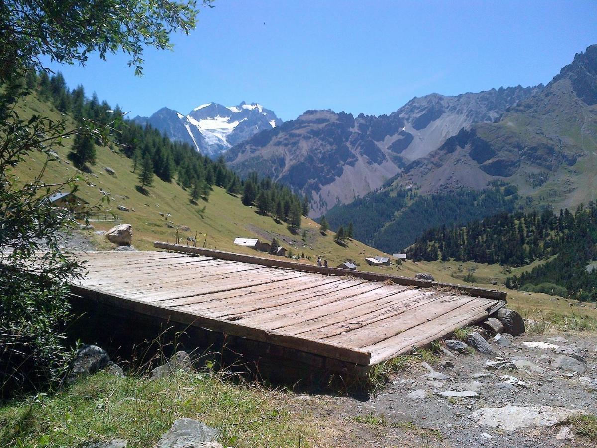 Alliey & Spa Piscine Appart-Hotel Serre Chevalier Le Monetier-les-Bains Bagian luar foto